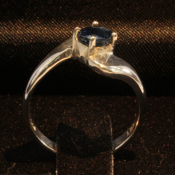 African Blue Sapphire Handmade Sterling Silver Ladies Solitaire Ring size 6.5