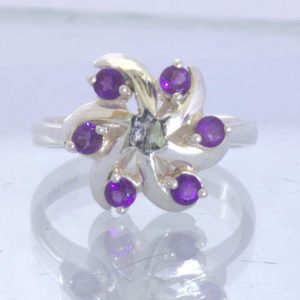Purple Burma Amethyst Rounds 925 Silver Ladies Ring Size 8 Pinwheel Design 188
