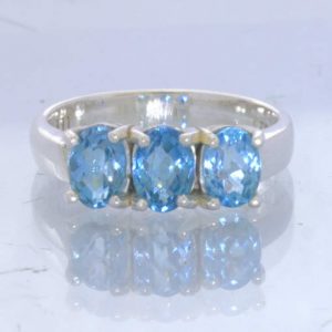 Swiss Blue Topaz Gems 925 Silver Ladies Three Stone Ring Size 6.75 Design 666