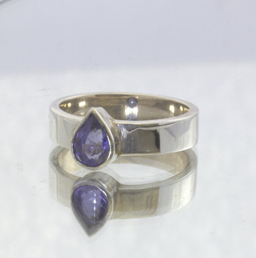 Blue Violet Iolite Pear Untreated Gemstone 925 Ring Size 7 Stacking Design 530