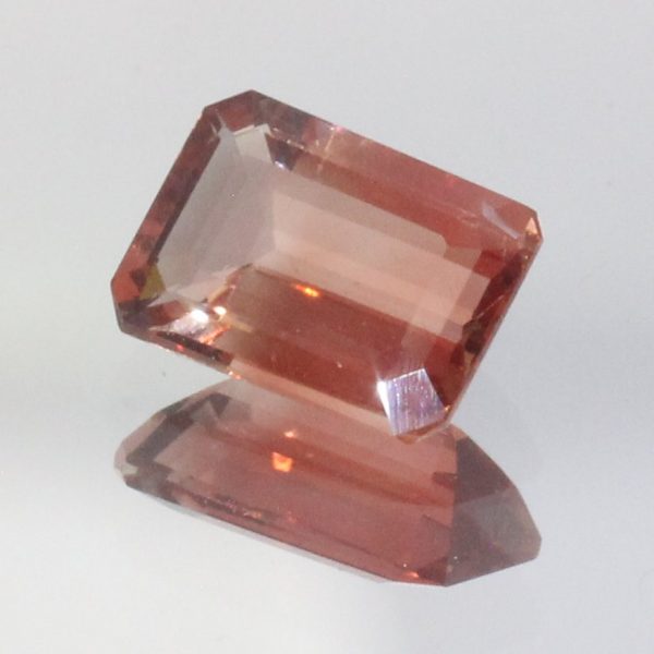 Oregon Sunstone Red Orange 7x5 mm VVS No Copper Shiller Rectangle Gem 0.84 carat