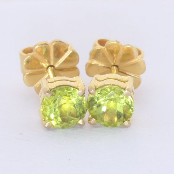 Green Peridot 6 mm Round Gemstones 18K Yellow Gold Studs Post Earrings Design 80