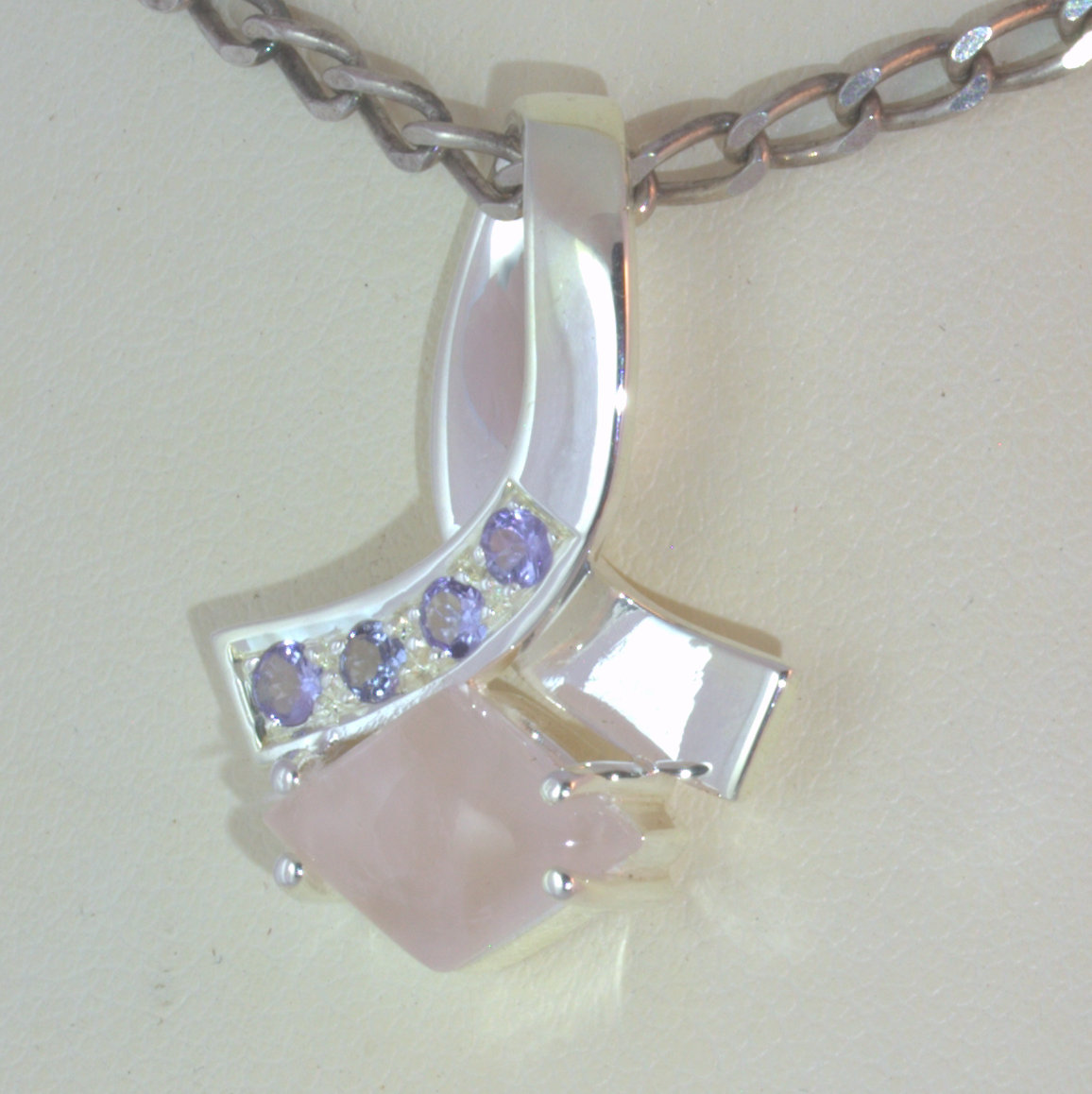 Pendant Pink Rose Quartz Blue Tanzanite Sterling Silver Rigid Ribbon Design 172